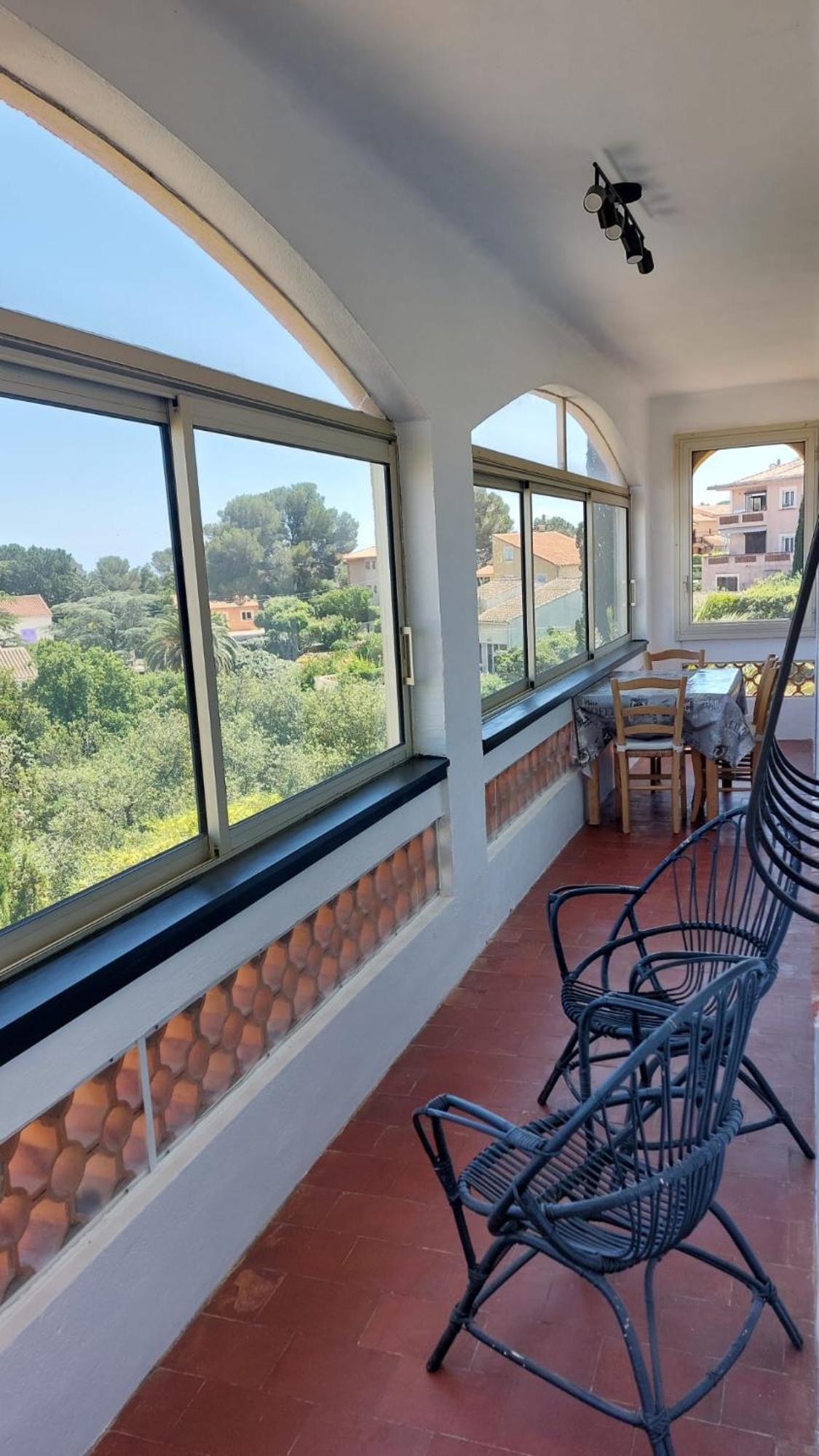 Villa Macoran 2 étoiles Saint Aygulf Extérieur photo